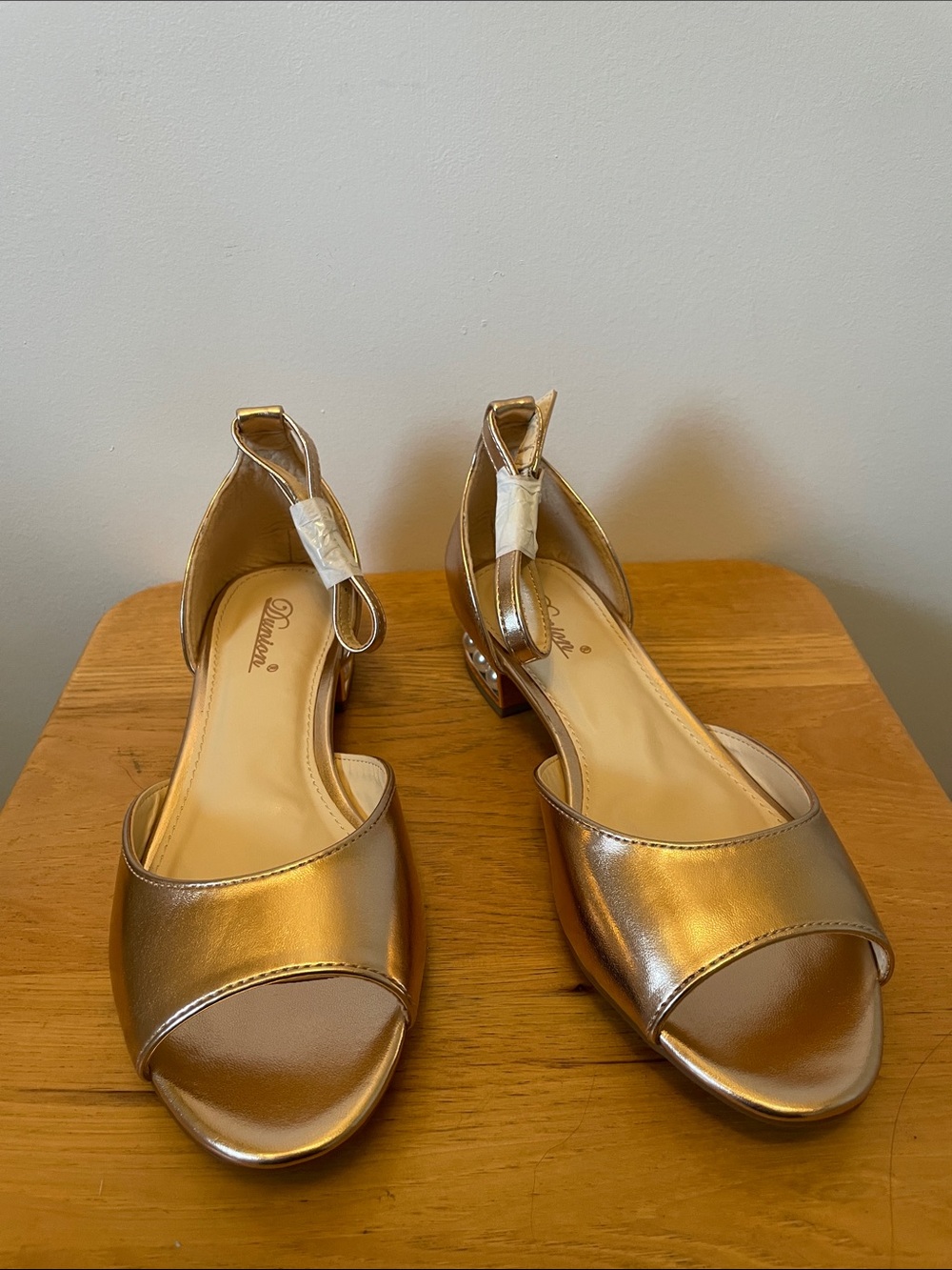 Metallic Low Heel Dress Shoes Gold Party Comfort Slip‑On Pumps Evening Glam Sz 7